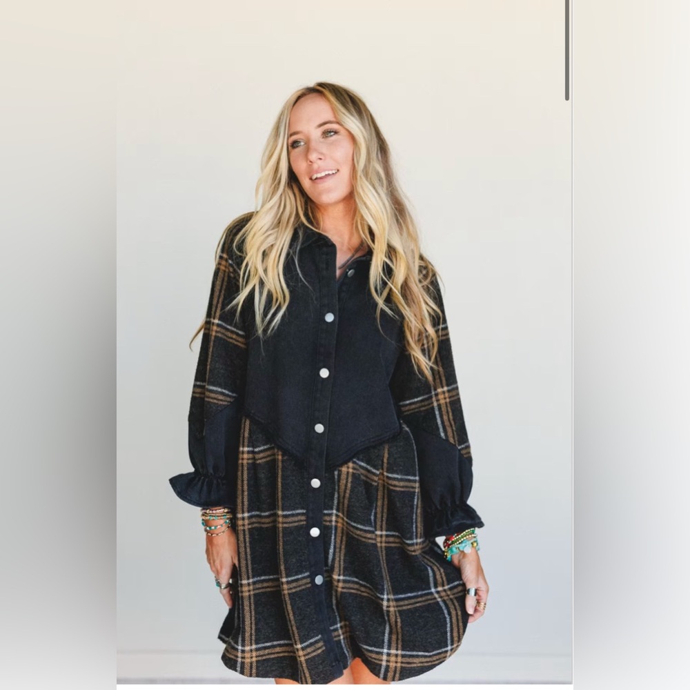 Beau Plaid Button Front Dress size L